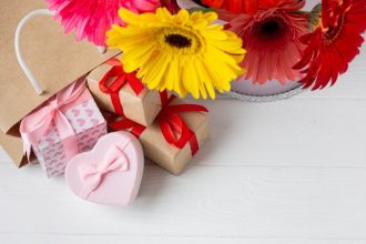 top-9-occasions-to-send-flower-and-chocolate-gifts-in-bangladesh